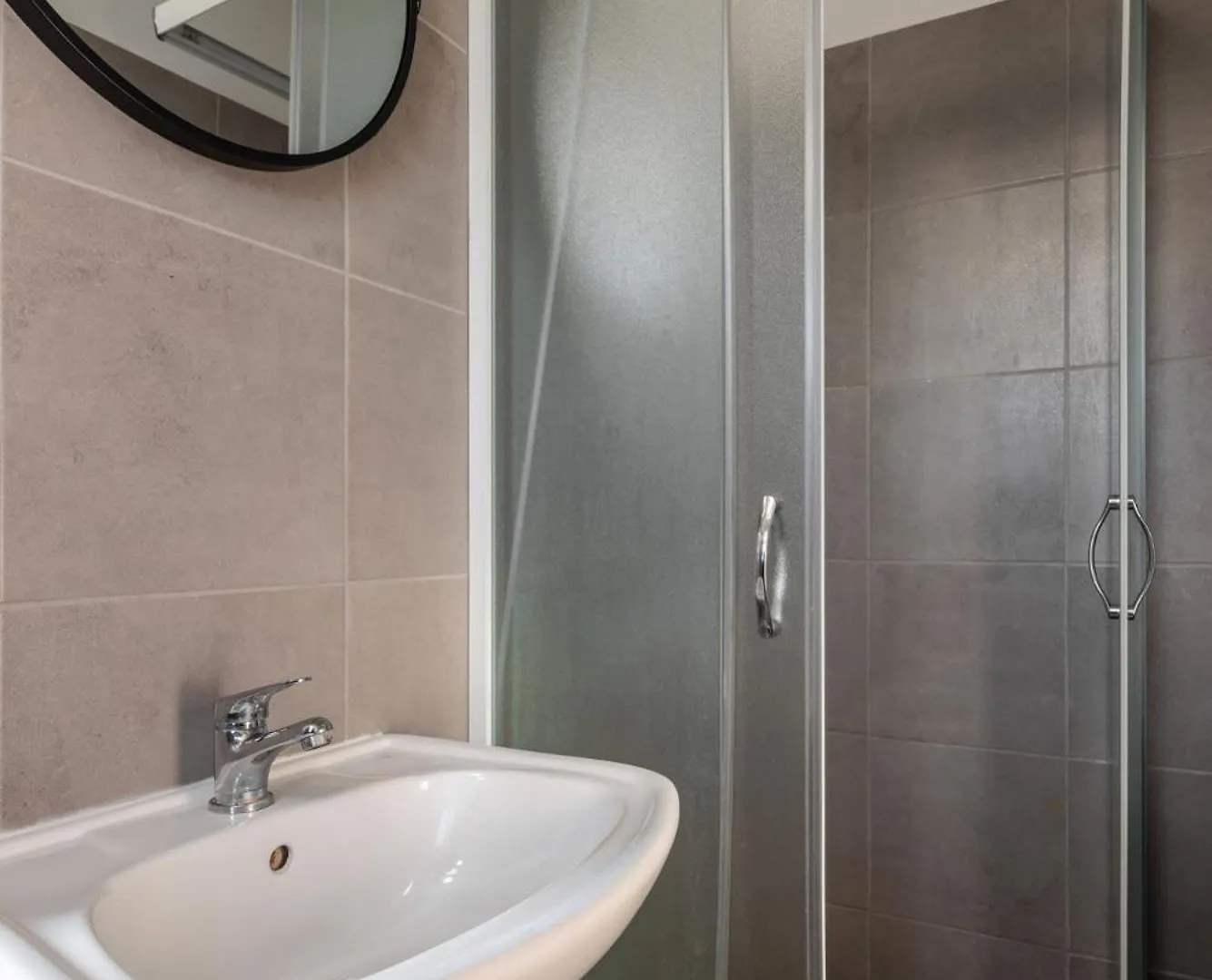 Seaview-City-Ladadika-Apartment Thessaloniki Greece